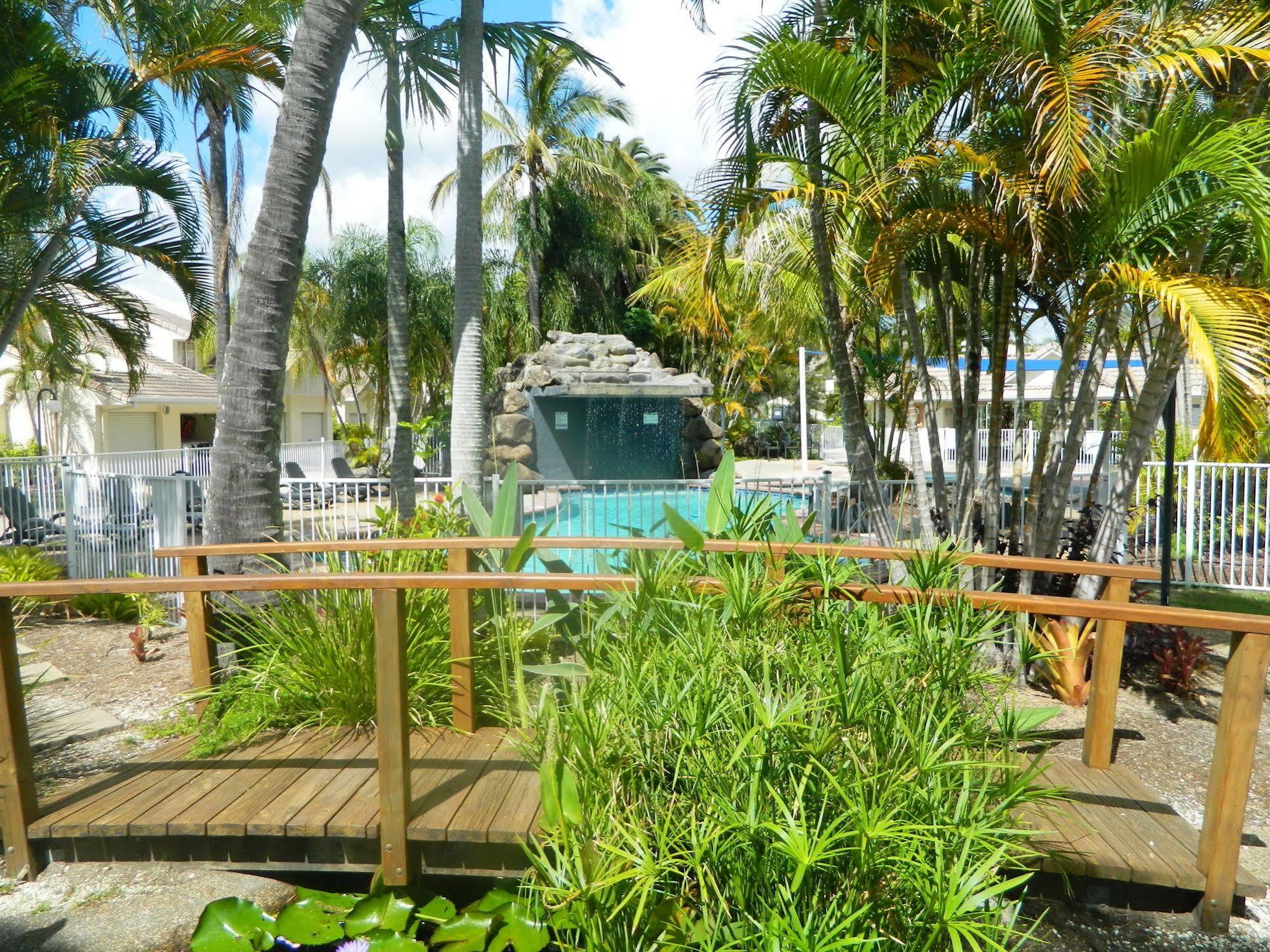 Isle Of Palms Resort Gold Coast Exterior photo